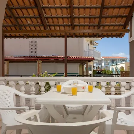 Holidays & Apartment *