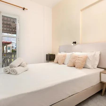 Apartment Holidays &