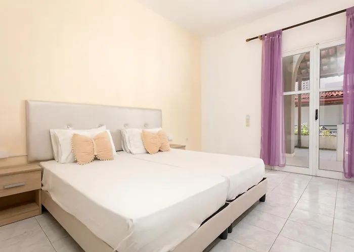 Holidays & Διαμέρισμα *