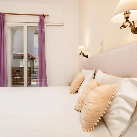 Holidays Studios&apartments